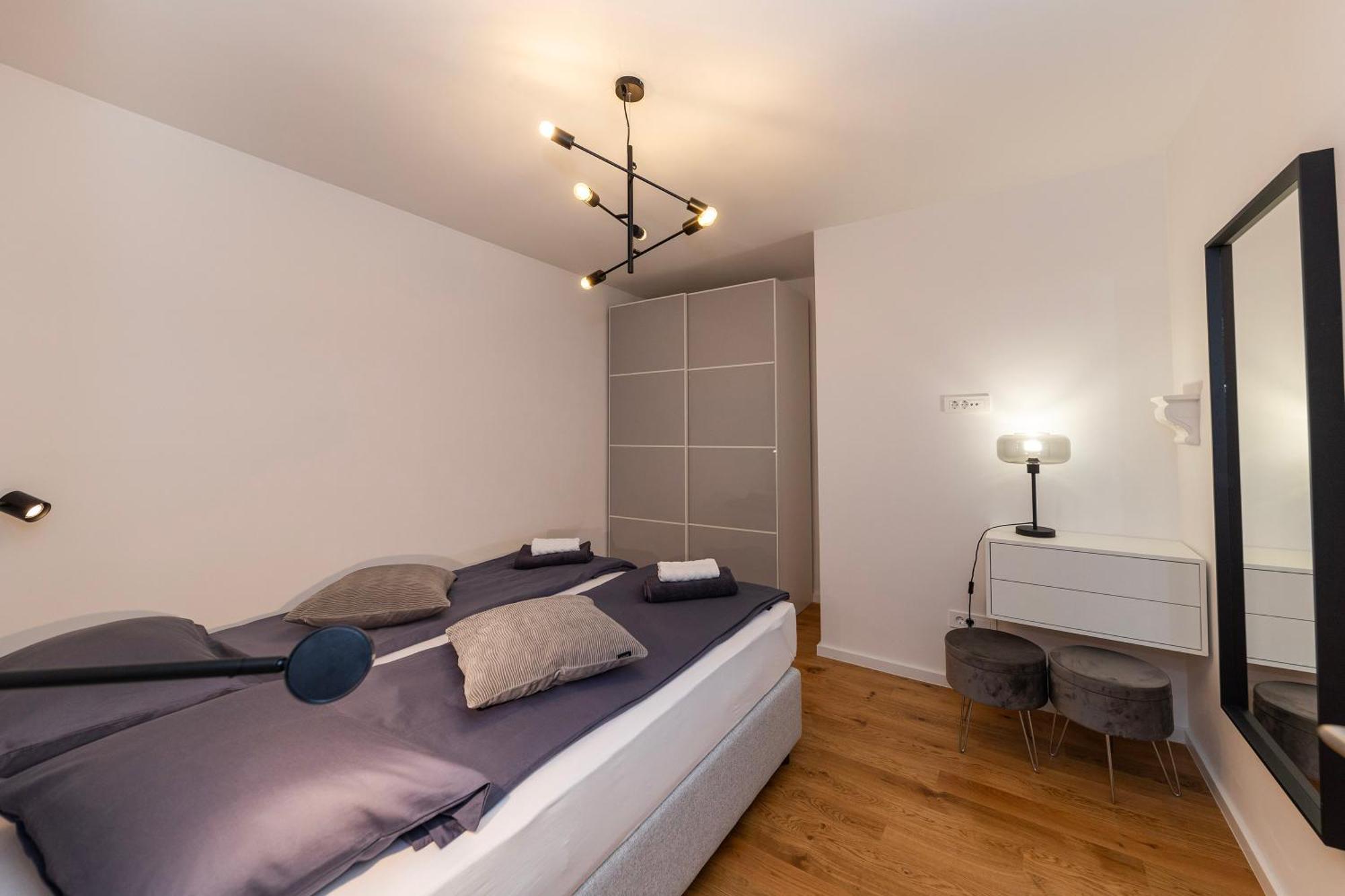 Find Your Haven In Morena Celeste Seaside Puntamika Apartments! Zadar Exterior foto