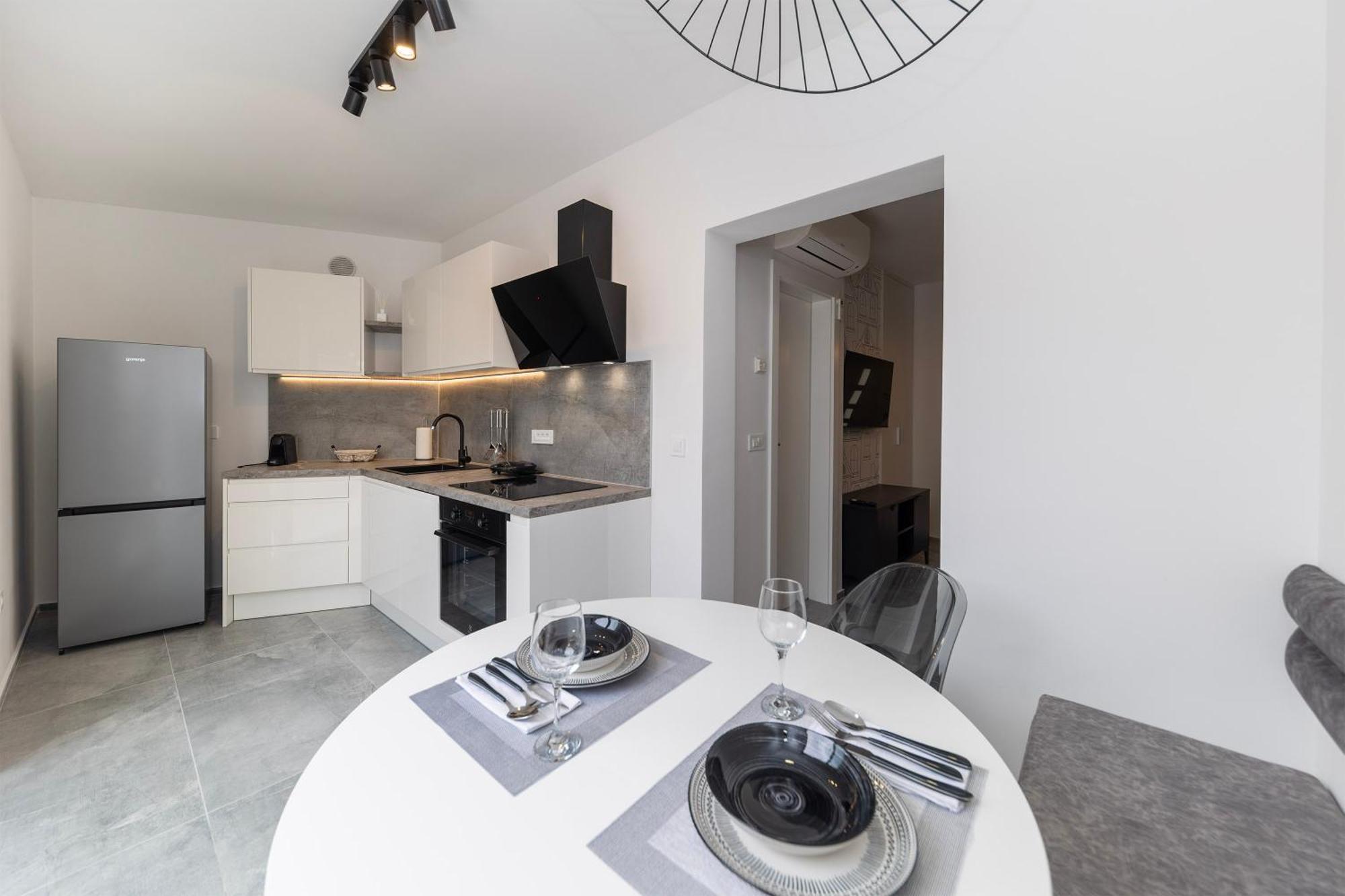 Find Your Haven In Morena Celeste Seaside Puntamika Apartments! Zadar Exterior foto