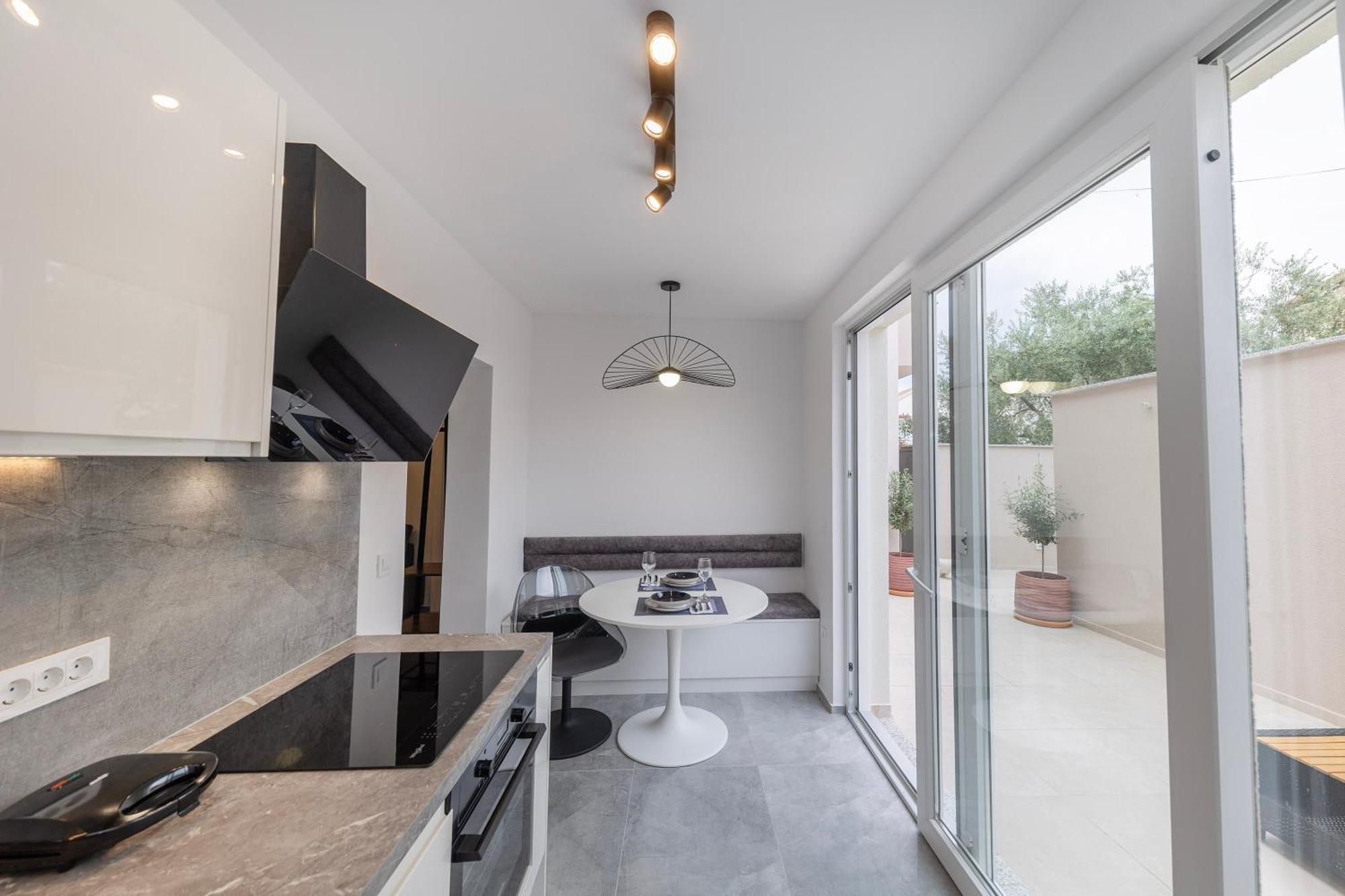 Find Your Haven In Morena Celeste Seaside Puntamika Apartments! Zadar Exterior foto