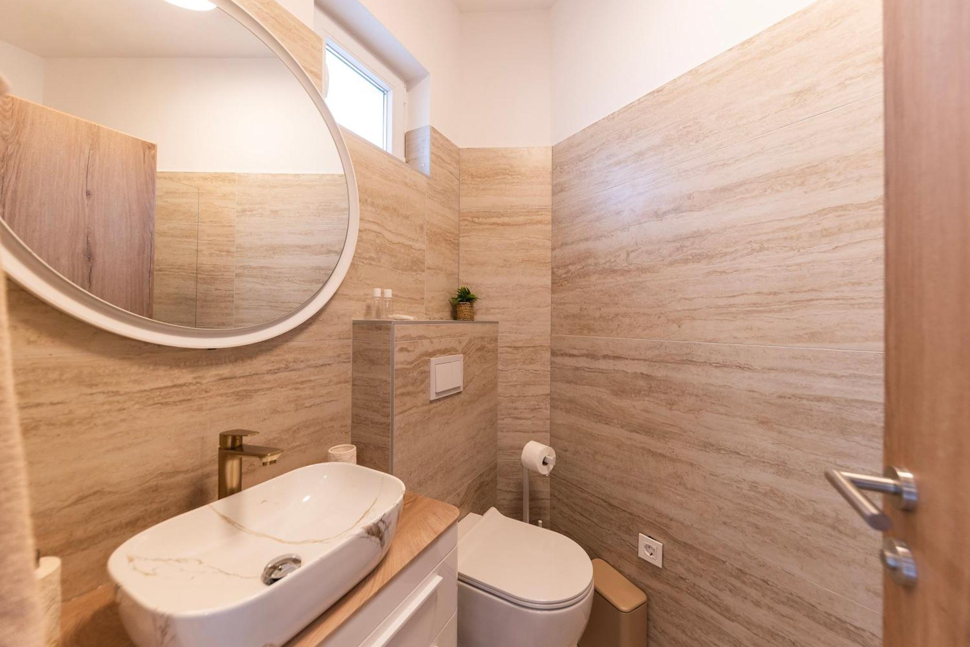 Find Your Haven In Morena Celeste Seaside Puntamika Apartments! Zadar Exterior foto