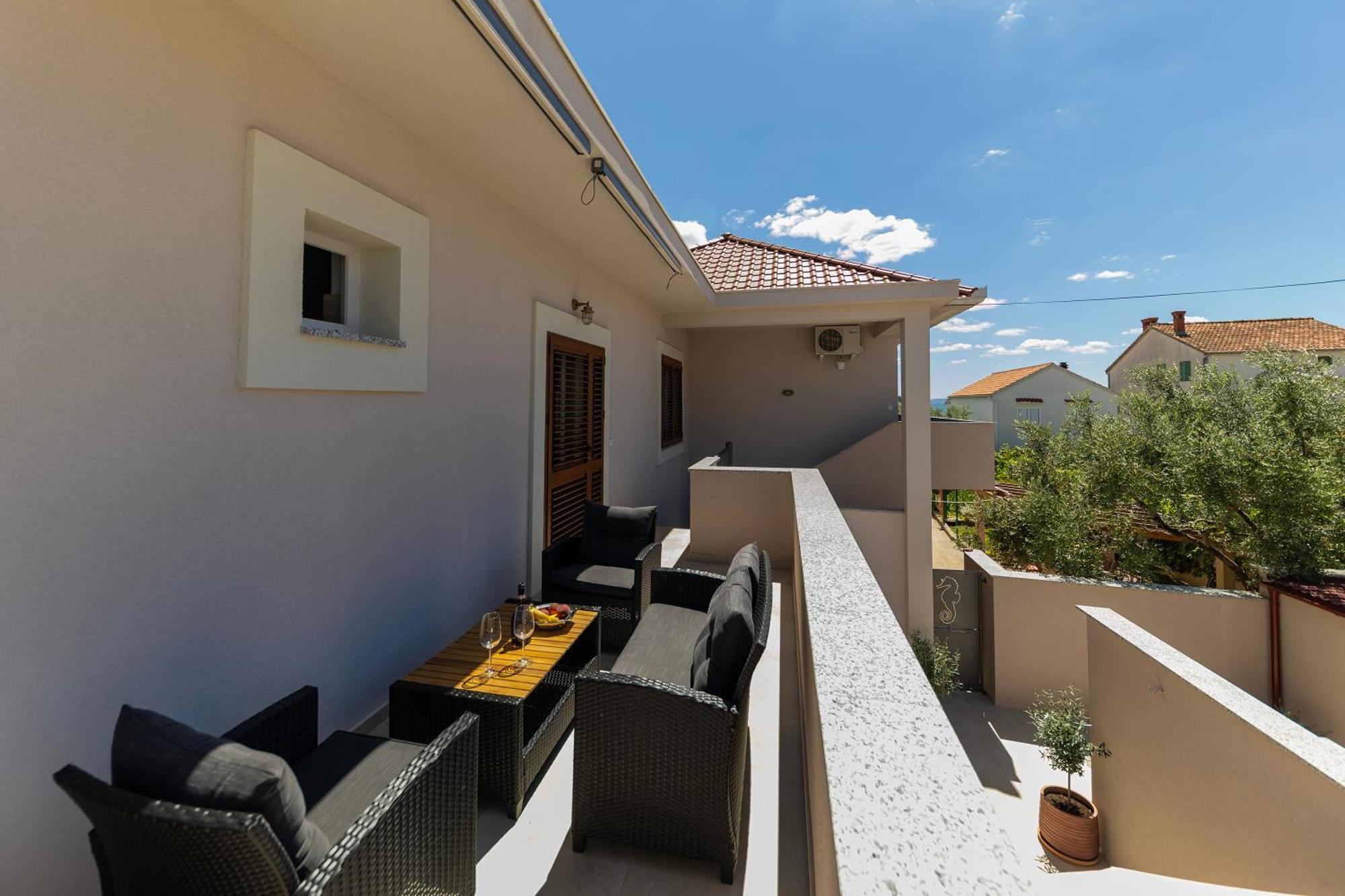 Find Your Haven In Morena Celeste Seaside Puntamika Apartments! Zadar Exterior foto