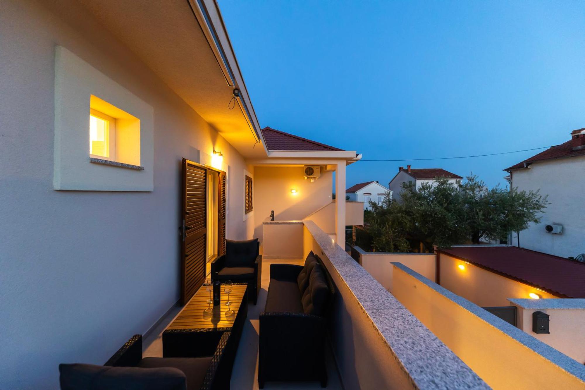 Find Your Haven In Morena Celeste Seaside Puntamika Apartments! Zadar Exterior foto