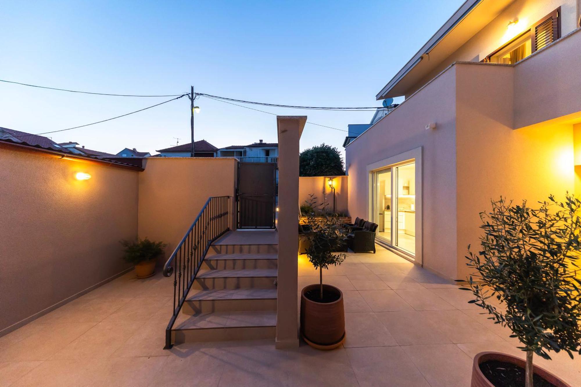 Find Your Haven In Morena Celeste Seaside Puntamika Apartments! Zadar Exterior foto